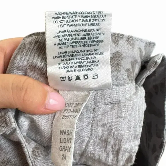 Sundry 24 Gray Leopard Print Seam Stripe Zipper Crop Ankle Twill Pants Pockets - Picture 9 of 9